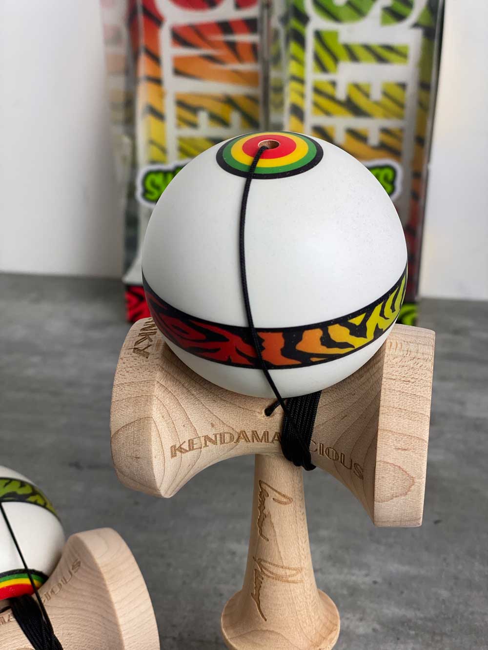 Sweets Kendamas FR - SHOP: Cam Herrero Legend Mod (Kendamalicious)